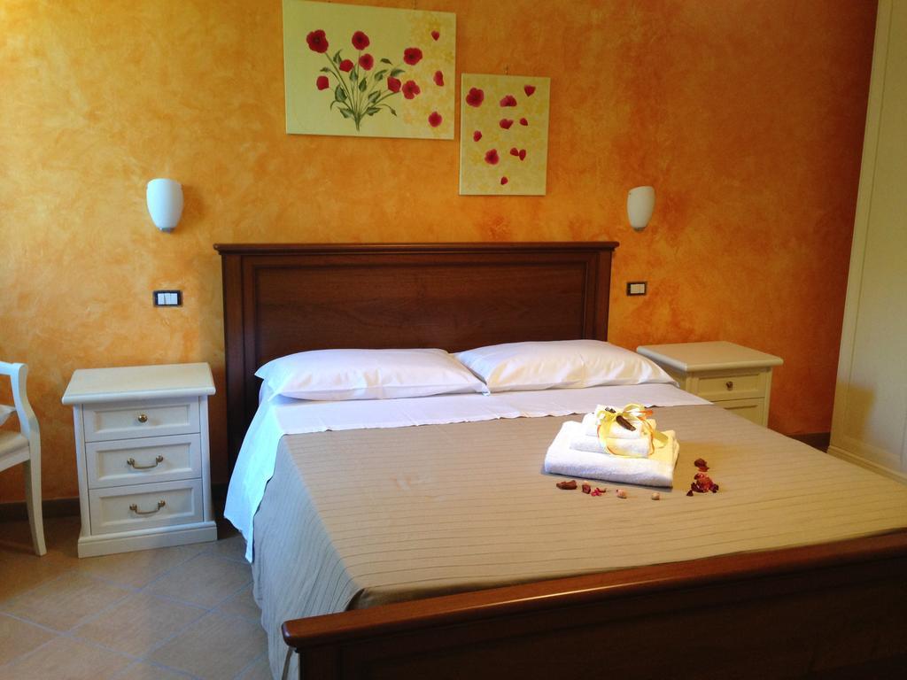 Bed and Breakfast Al Casale Dei Nonni Laureana Cilento Exterior foto